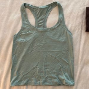 Lululemon Swiftly Tech tank